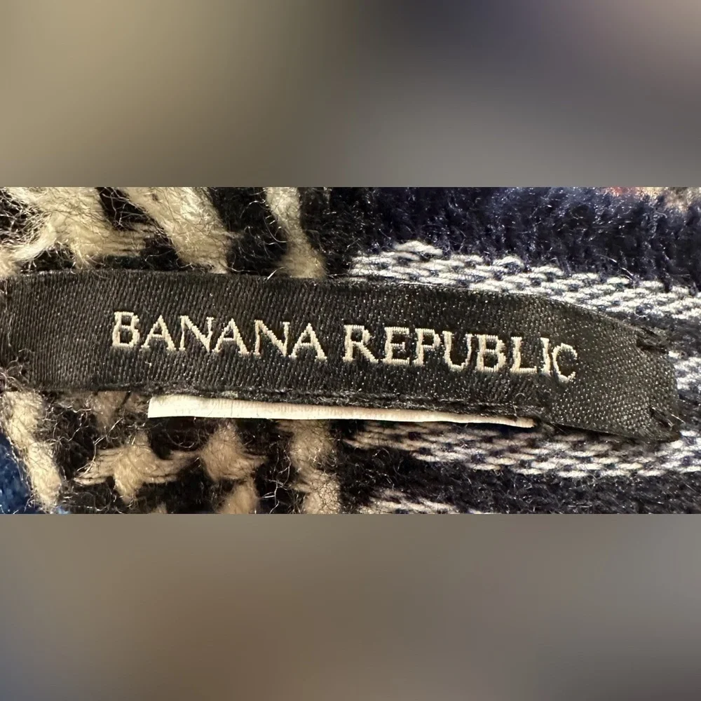 Banana Republic Plaid Multicolor Scarf
